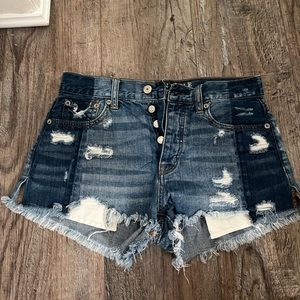 American Eagle High Rise Festival Shorts